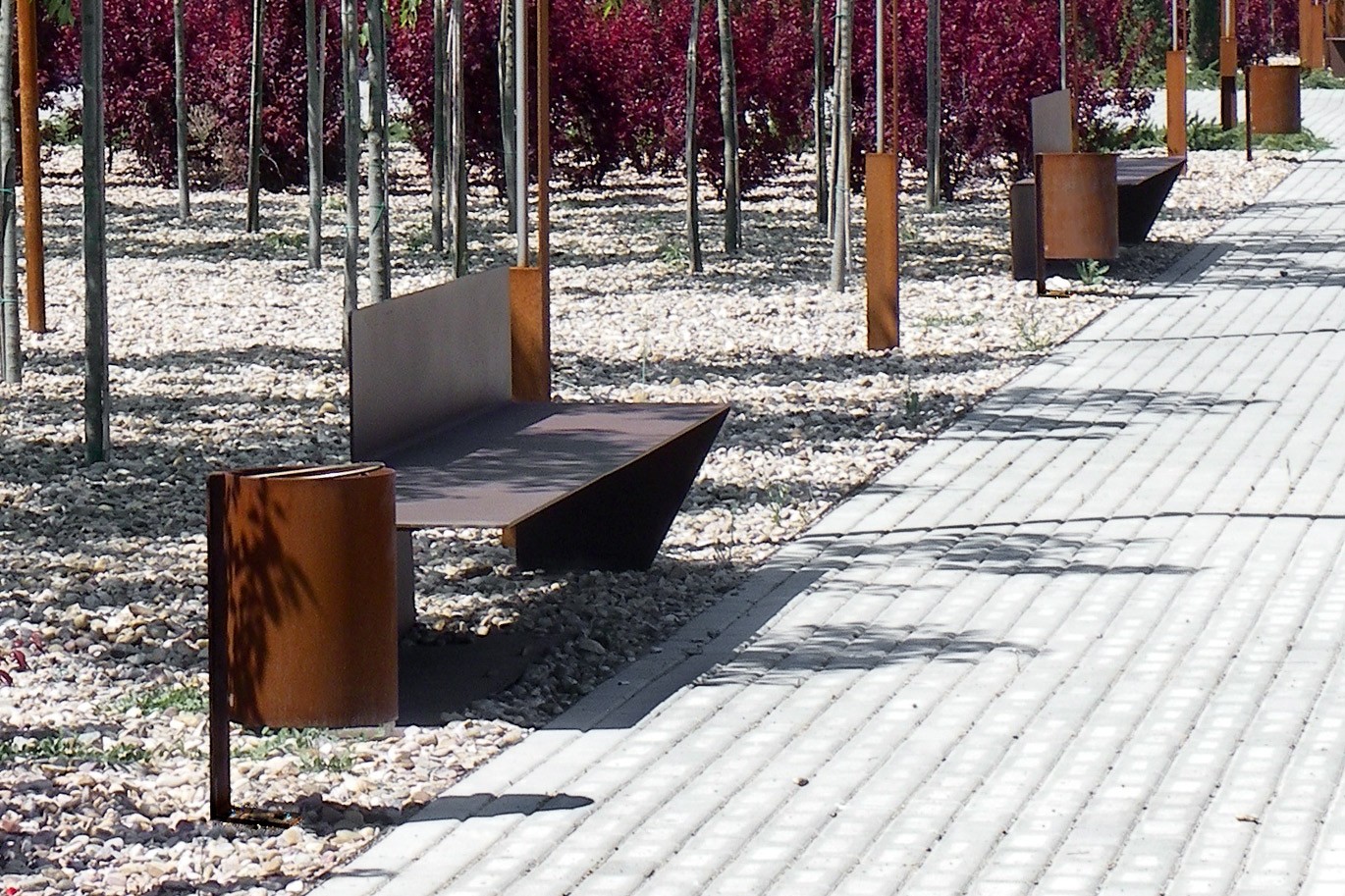 Morella Bin papelera de acero corten