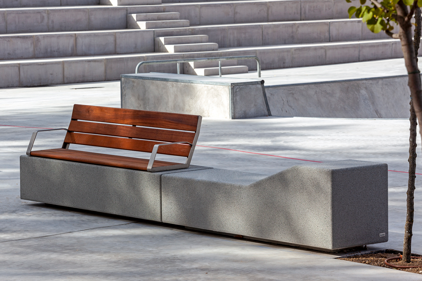 Accessoire pour banc Universe par Escofet_lab en bois