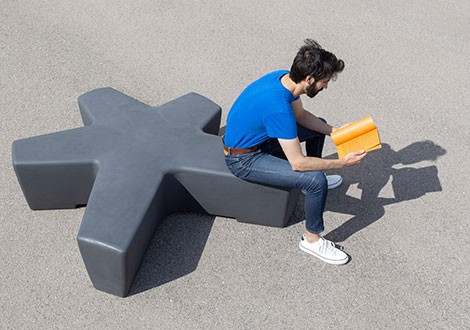 Banquette Starfish en plastique par Emilio Tuñón