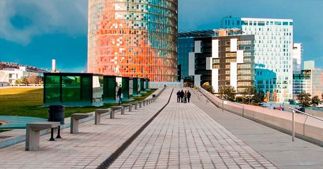 Centro del diseño DHUB Design Museum Barcelona MBM Arquitectes