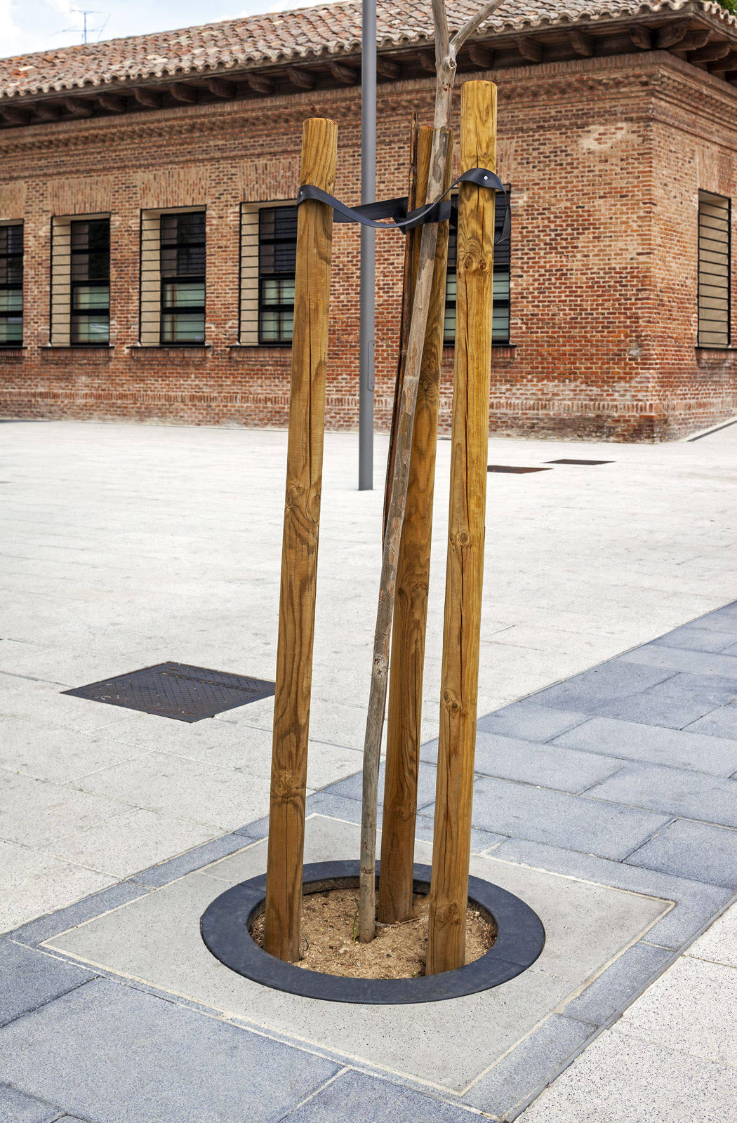 PLAZA DE LA GUARDIA CIVIL, PARLA, MADRID, ES 