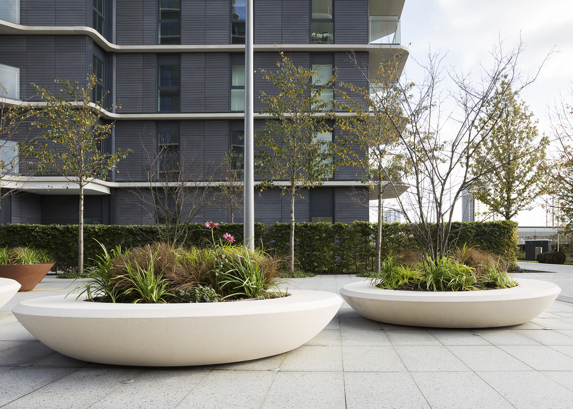 INTERNATIONAL QUARTER, LONDON, UK