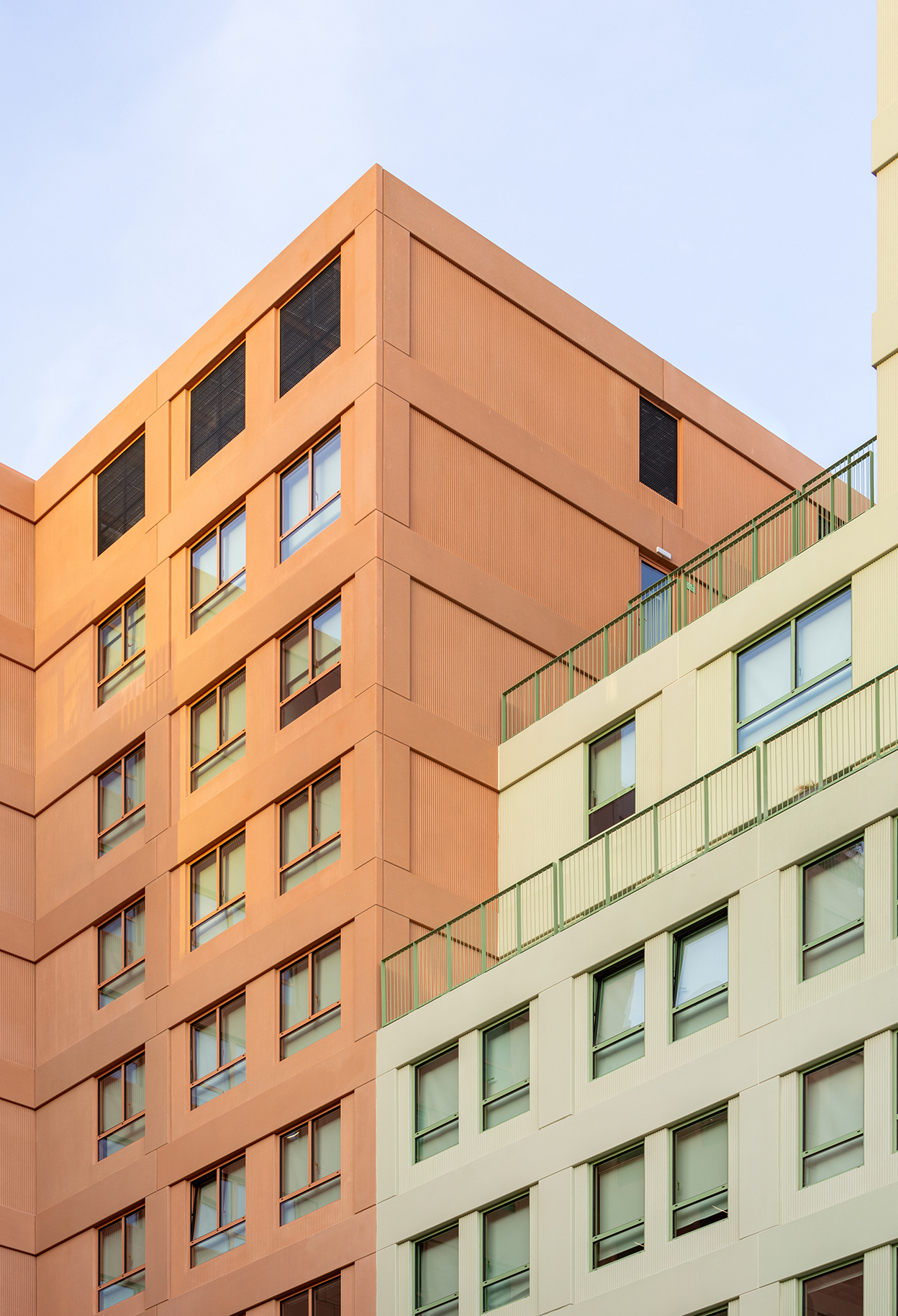 Residencia de Estudiantes Cristobal de Moura Poblenou Batlle i Roig